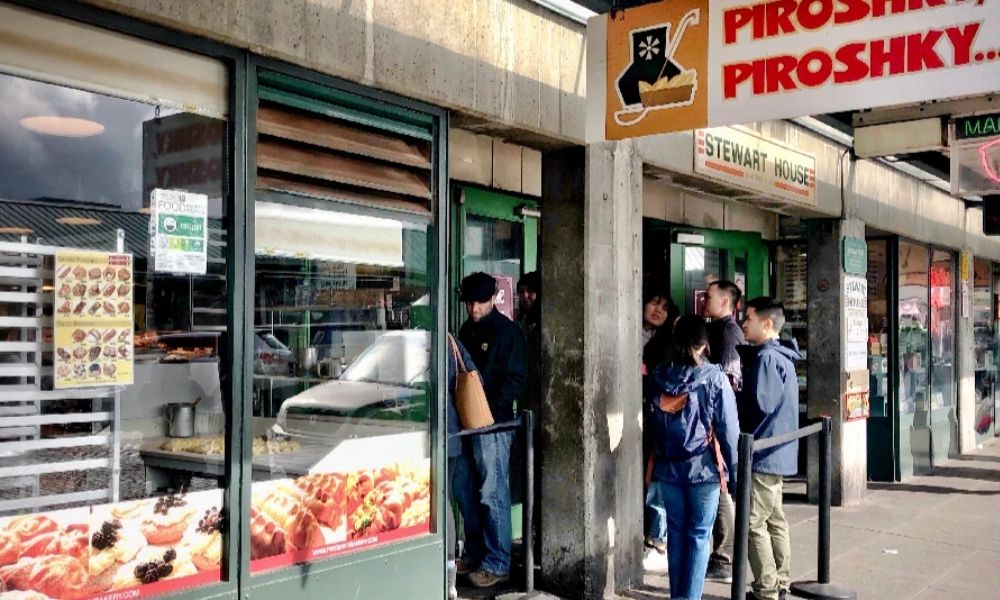 Tiệm bánh Piroshky Piroshky